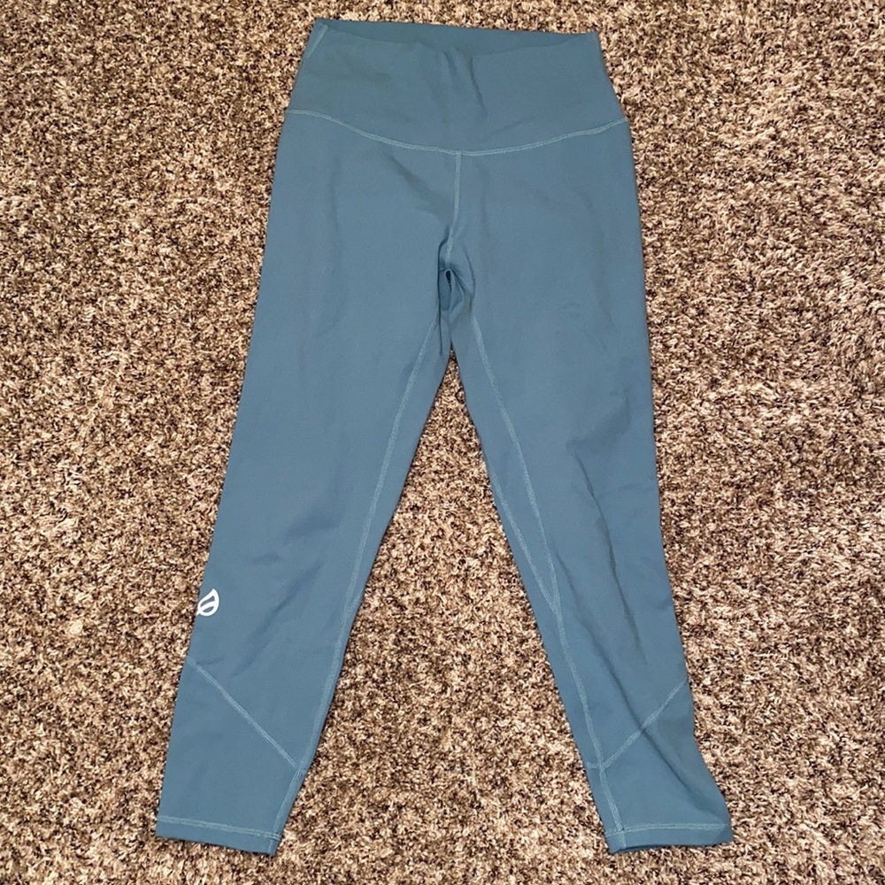 high rise ptula leggings ! never worn !!